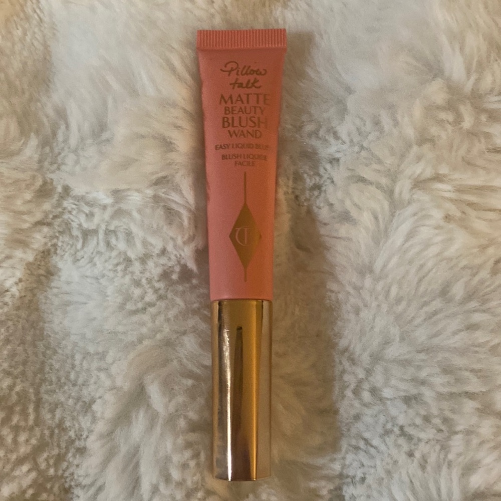 Charlotte tilbury matte blush wand